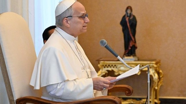 Đức Thánh Cha: Giáo hội đến với muôn dân bằng chứng tá cho chân lý, không bằng cách áp đặt