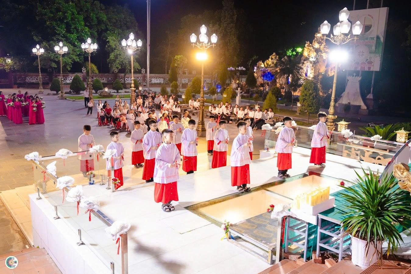 Giáo xứ Chính toà Lạng Sơn: Khai mạc Tháng Hoa kính Đức Mẹ