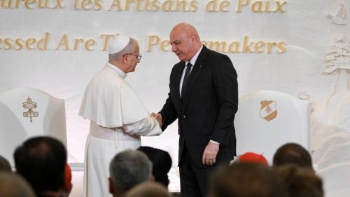 [Tông du Libăng] Diễn văn của Đức Thánh Cha trước chính quyền, xã hội dân sự và ngoại giao đoàn