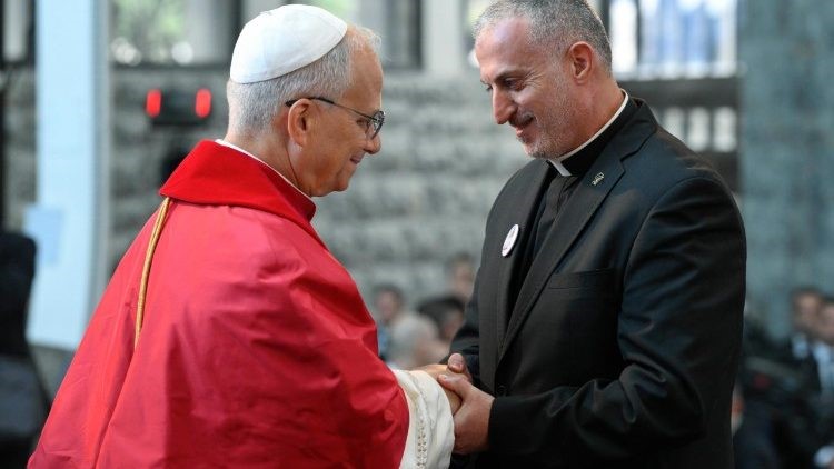 Chứng từ cảm động của Cha Charbel - tuyên úy nhà tù: Thiên Chúa không bao giờ ngừng tha thứ