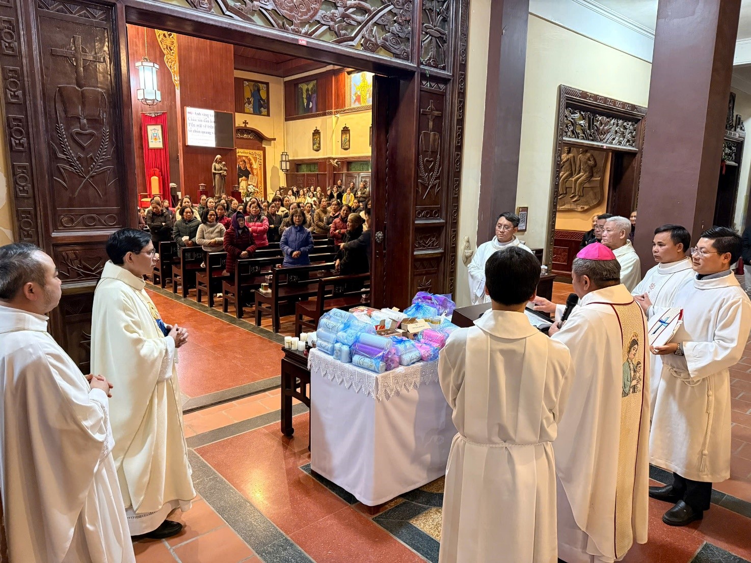 Thánh lễ Dâng Chúa vào Đền Thờ (Lễ Nến) tại Nhà thờ Chính tòa Lạng Sơn