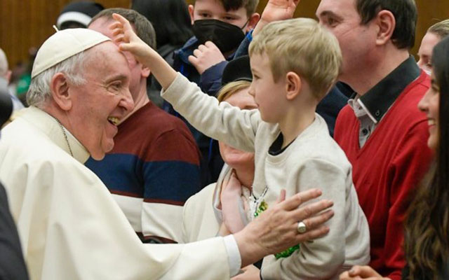 ĐTC Phanxicô: Cần sống chậm lại để có giờ đối thoại giữa các thế hệ