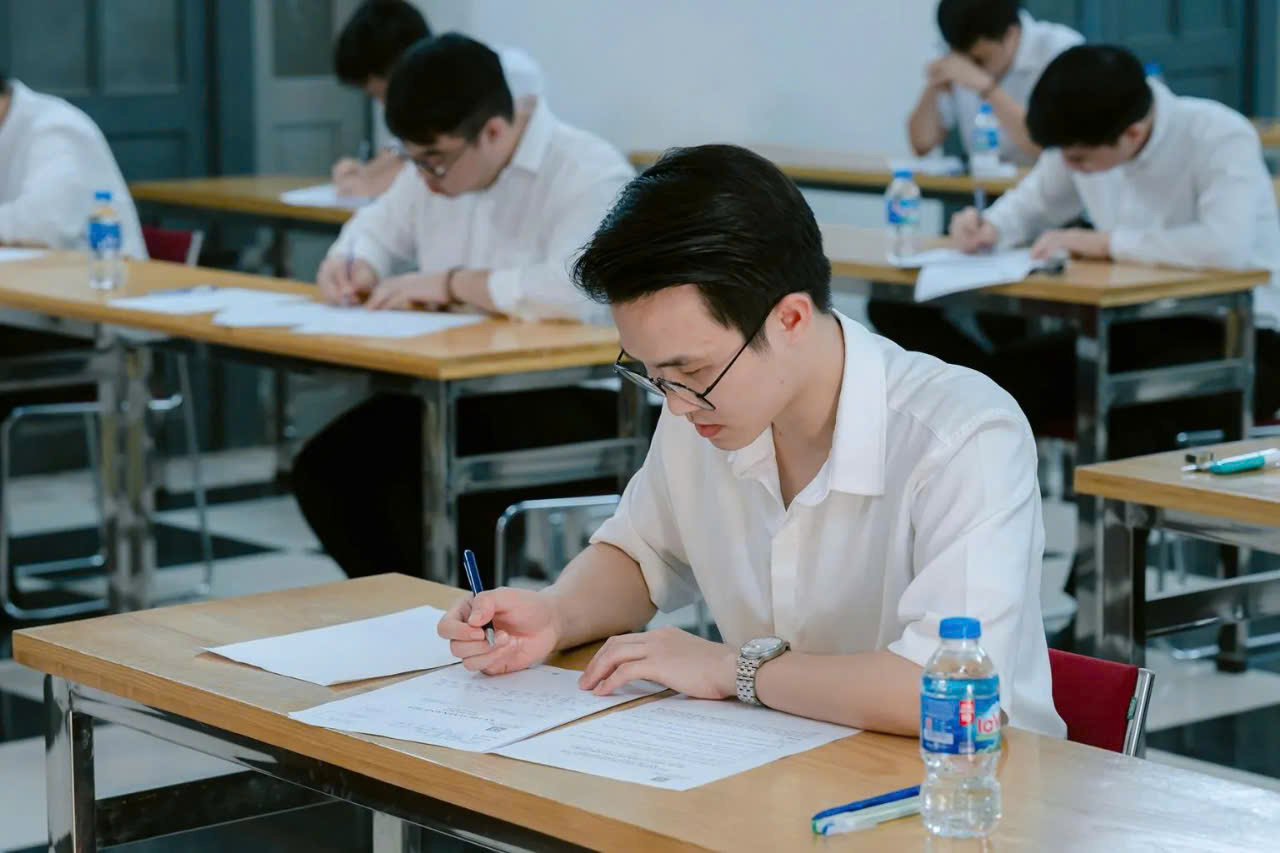 56 thí sinh dự thi tuyển sinh khóa XXXI (2025 – 2033) Đại Chủng viện thánh Giu-se Hà Nội