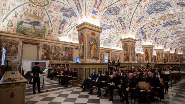 Hơn 80.000 bản thảo từ Thư viện Vatican sẽ được phục chế và "số hóa"