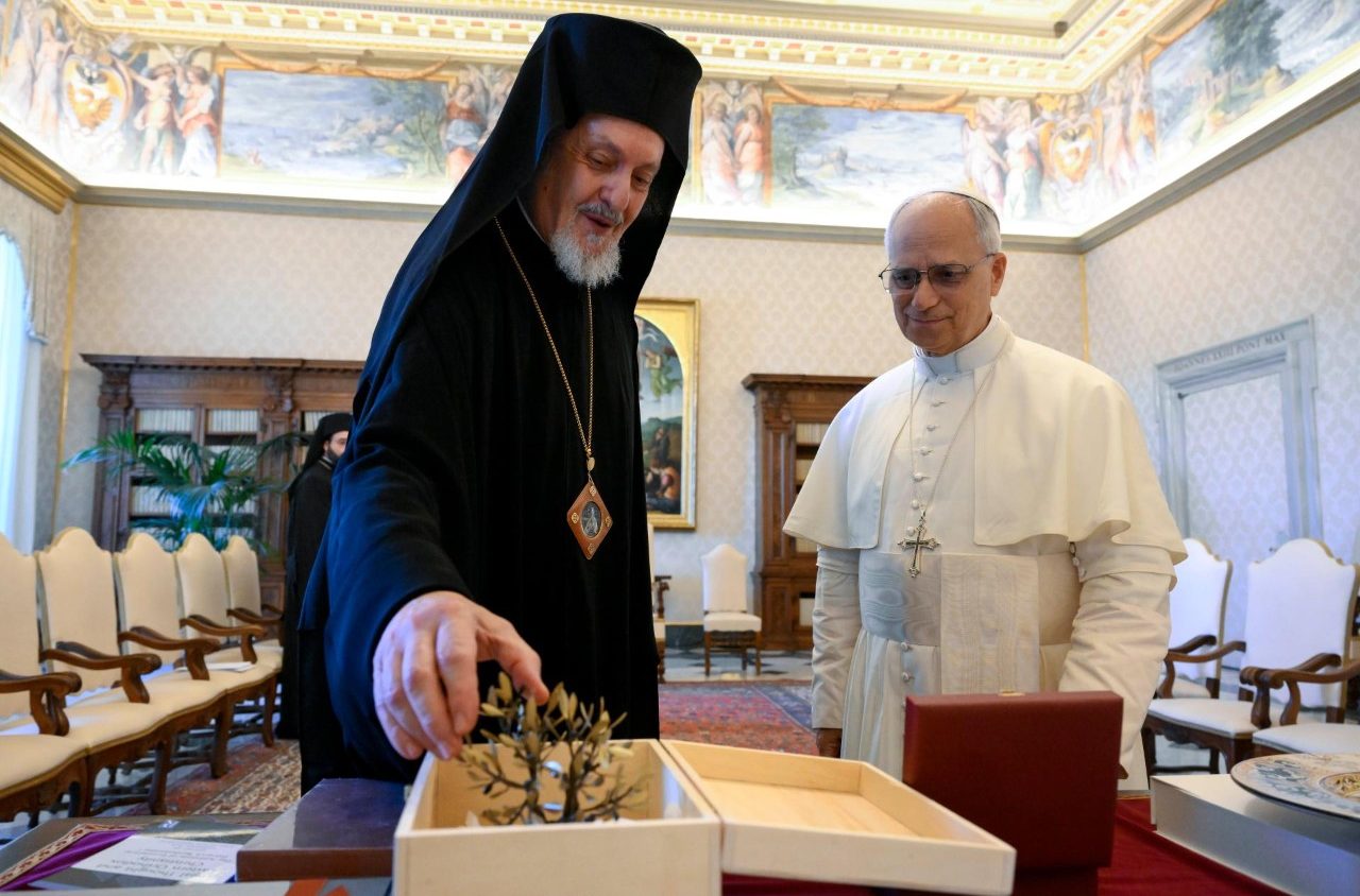 ĐTC Lêô gặp gỡ phái đoàn Tòa Thượng Phụ Đại Kết: một bước tiến trong hành trình hiệp nhất