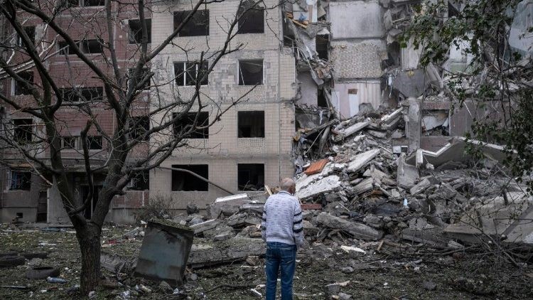 Đức Thánh Cha Lêô XIV điện đàm với Tổng thống Nga Putin