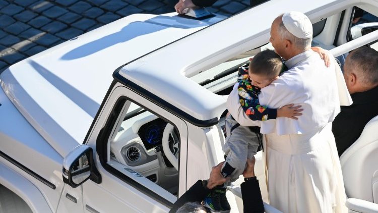 Tiếp kiến Năm Thánh - ĐTC Lêô XIV: Hy vọng không phải là chờ đợi thụ động nhưng là dấn thân