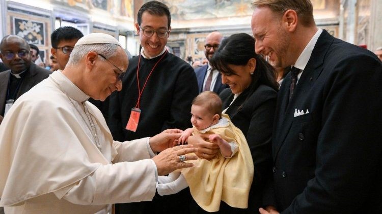 Vatican công bố Tài liệu chuẩn bị cho cuộc thảo luận về Tông huấn "Amoris laetitia"