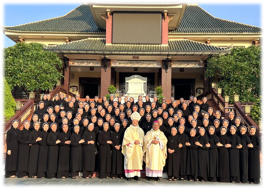 Gp. Lạng Sơn-Cao Bằng: quý Sr Dòng Mến Thánh Giá Hà Nội tĩnh tâm và Hành Hương Năm Thánh