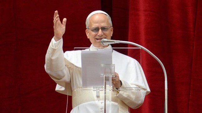 Kinh Lạy Nữ Vương Thiên Đàng (11/5): Cầu nguyện cho các ơn gọi