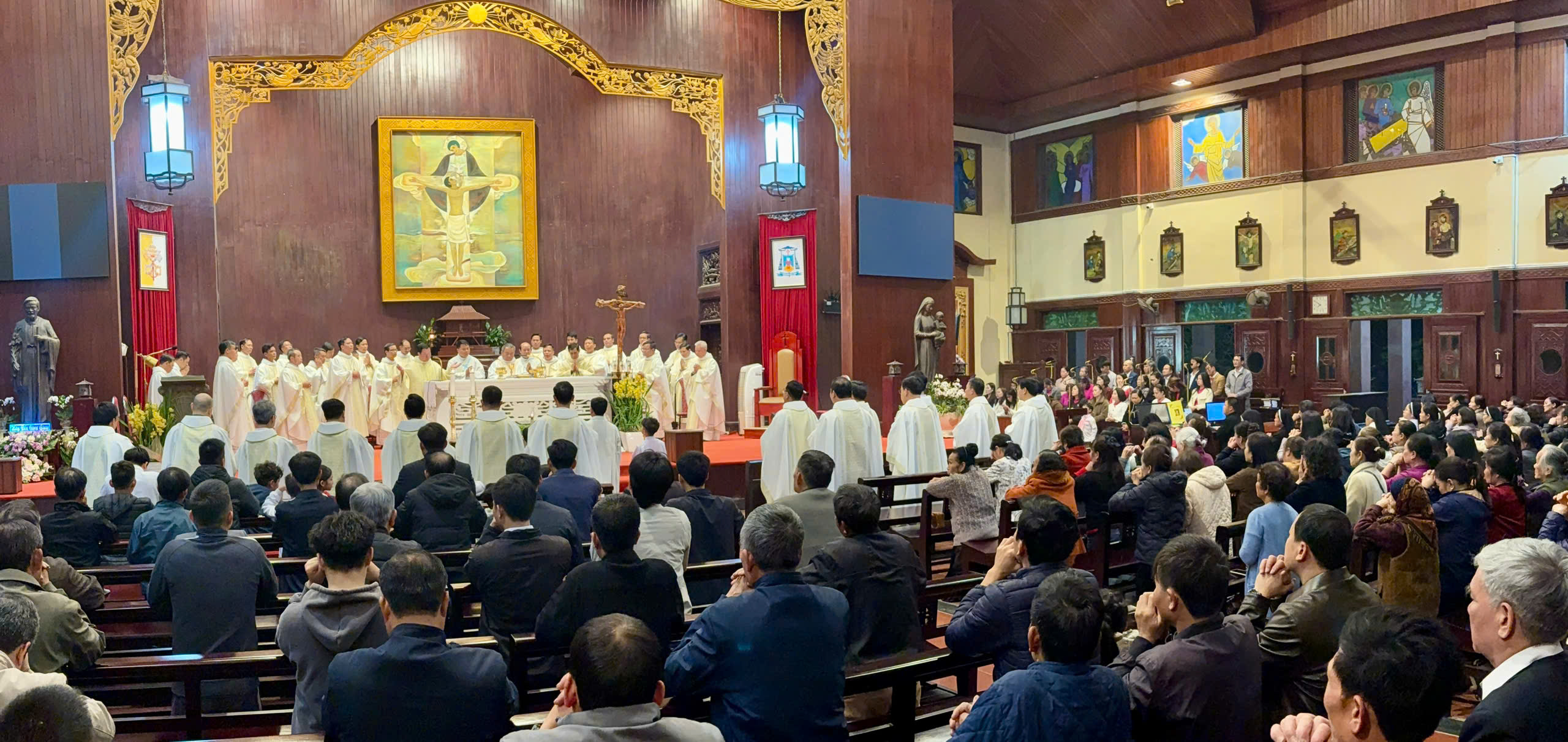 Gp. Lạng Sơn-Cao Bằng: Thánh lễ trọng thể mừng kính Thánh Giuse – Bạn trăm năm Đức Trinh Nữ Maria