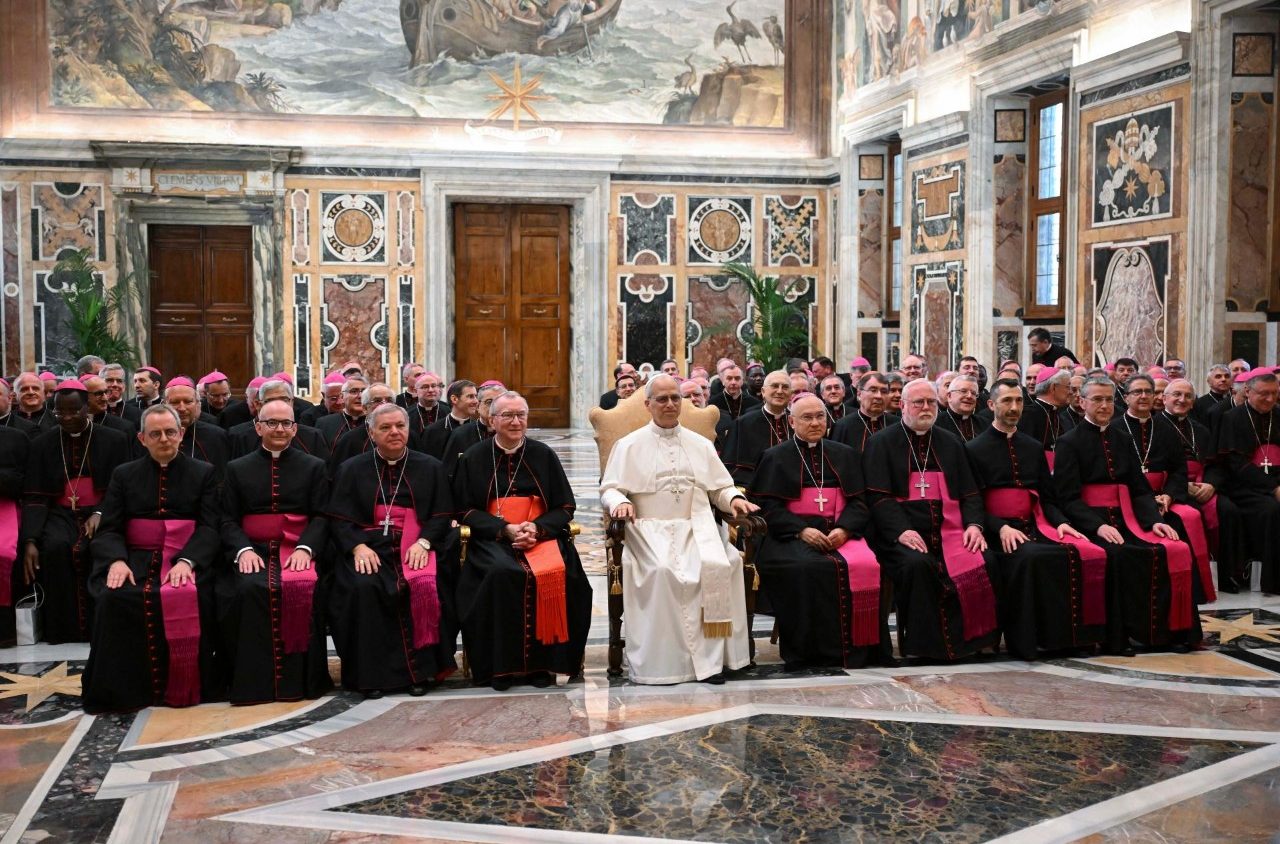 ĐTC Lêô XIV: Các Đại diện Giáo hoàng hãy trở thành khí cụ hiệp nhất, phục vụ phẩm giá con người