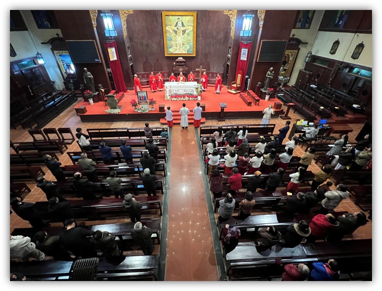 Giáo họ Tổ Sơn (Gx.Chính toà Lạng Sơn) long trọng mừng lễ quan thầy – Tam Thánh Tử Đạo “Nhất gia tam Thánh”