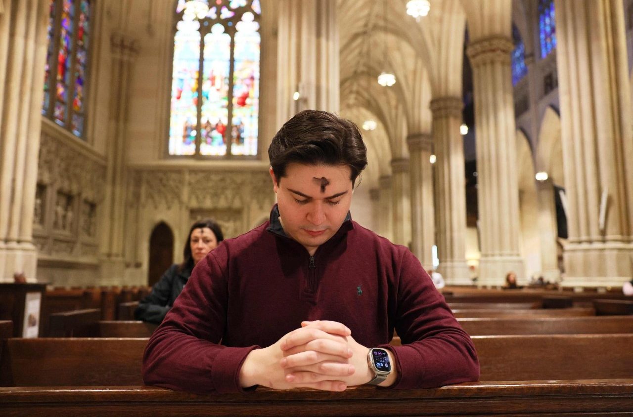 Hơn 17.000 người ở Pháp xin rửa tội, cao nhất trong 20 năm qua