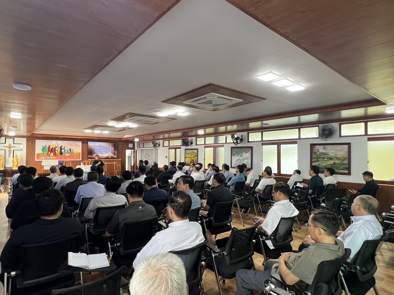 Giáo phận Lạng Sơn – Cao Bằng: Tĩnh tâm hàng giáo sĩ tháng 5 năm 2026