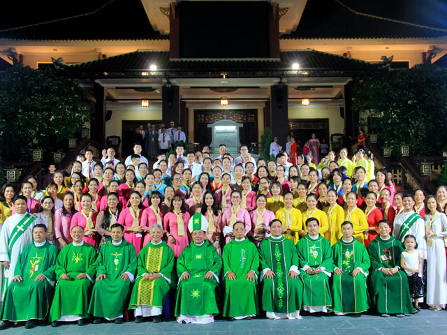 Hiệp Hành Các Ca Đoàn Trong Giáo Phận