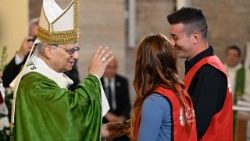 Đức Thánh Cha dâng Thánh Lễ với người nghèo - Chúa Nhật XX thường niên