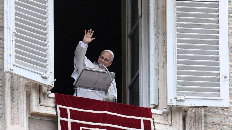 Kinh Truyền Tin 22/06: Điều kỳ diệu nơi việc cho và nhận của Bí tích Thánh Thể