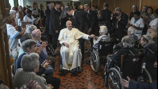 ĐTC Phanxicô: Cái chết không phải là kết thúc mọi thứ, nhưng là một khởi đầu mới