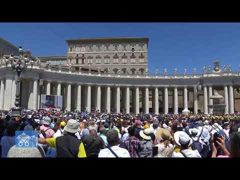 Kinh Lạy Nữ Vương Thiên Đàng (25/5): Cầu nguyện cho các ơn gọi