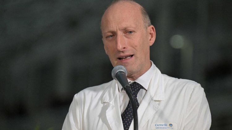 Bác sĩ điều trị cho Đức Thánh Cha: ngài hồi phục là phép lạ nhờ lời cầu nguyện của các tín hữu