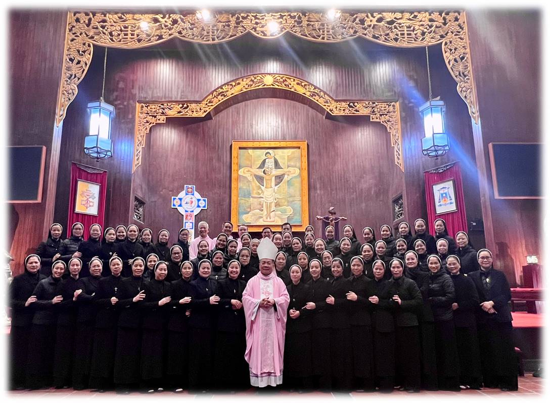 Gp. Lạng Sơn - Cao Bằng: Quý Soeur Dòng Mến Thánh Giá Hà Nội hành hương, thường huấn và tĩnh tâm năm 2025