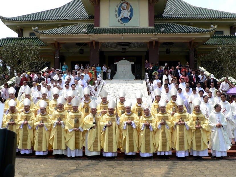 Lễ Nhận Giáo Phận Lạng Sơn –Cao Bằng của Đức Cha Giuse Châu Ngọc Tri