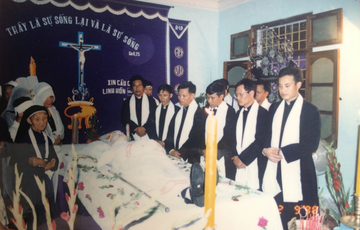 1998 09 02 duc cha du qua doi 3