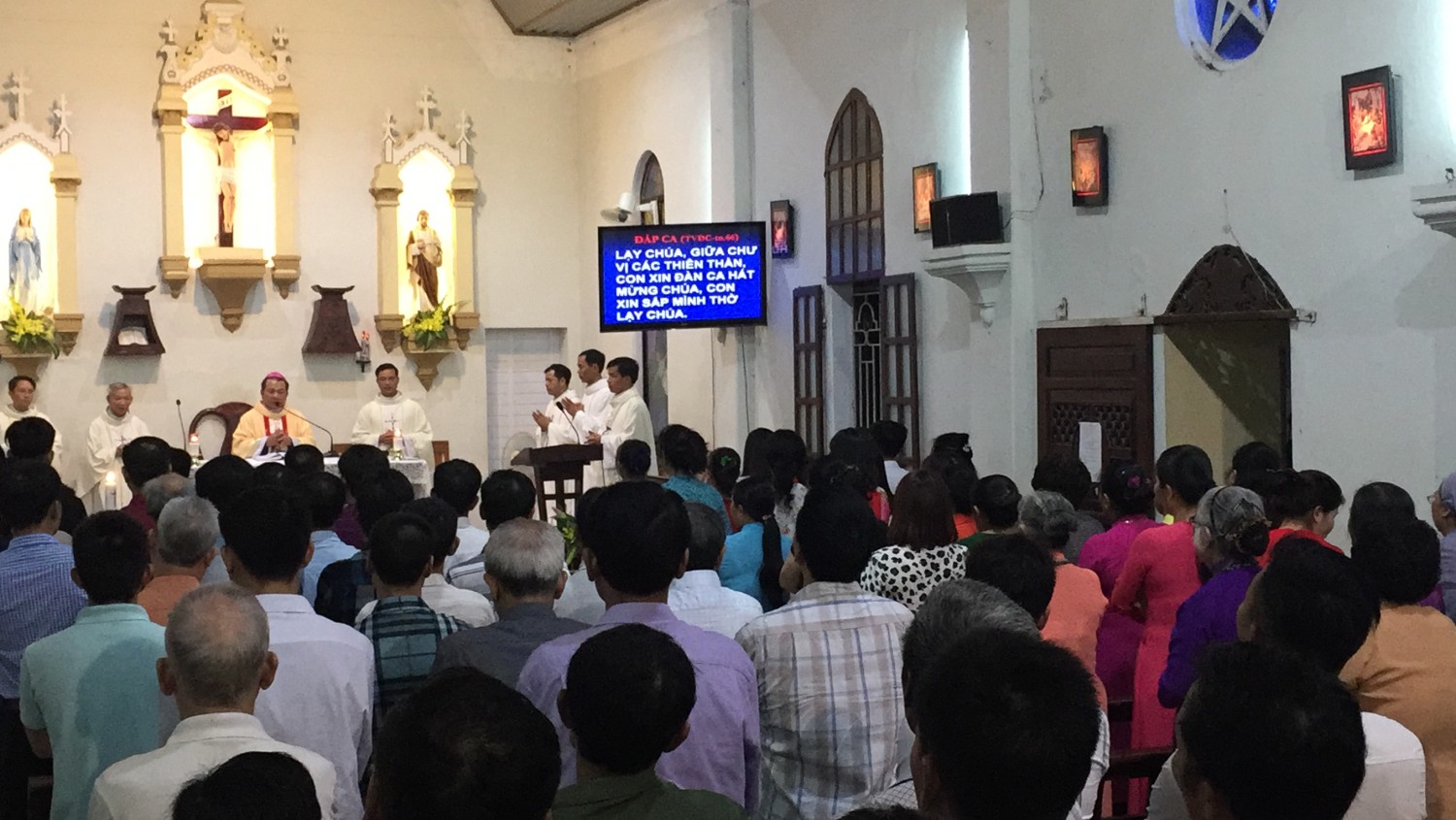 Giáo xứ Ngạn Sơn mừng lễ Tổng lãnh Thiên Thần Gabriel bổn mạng.