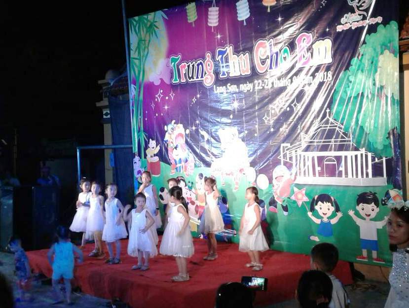 Giáo xứ Thất Khê: Trung Thu Cho Em