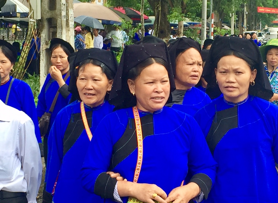 Đời Sống Thánh Hiến: Hãy trỗi dậy và bước đi