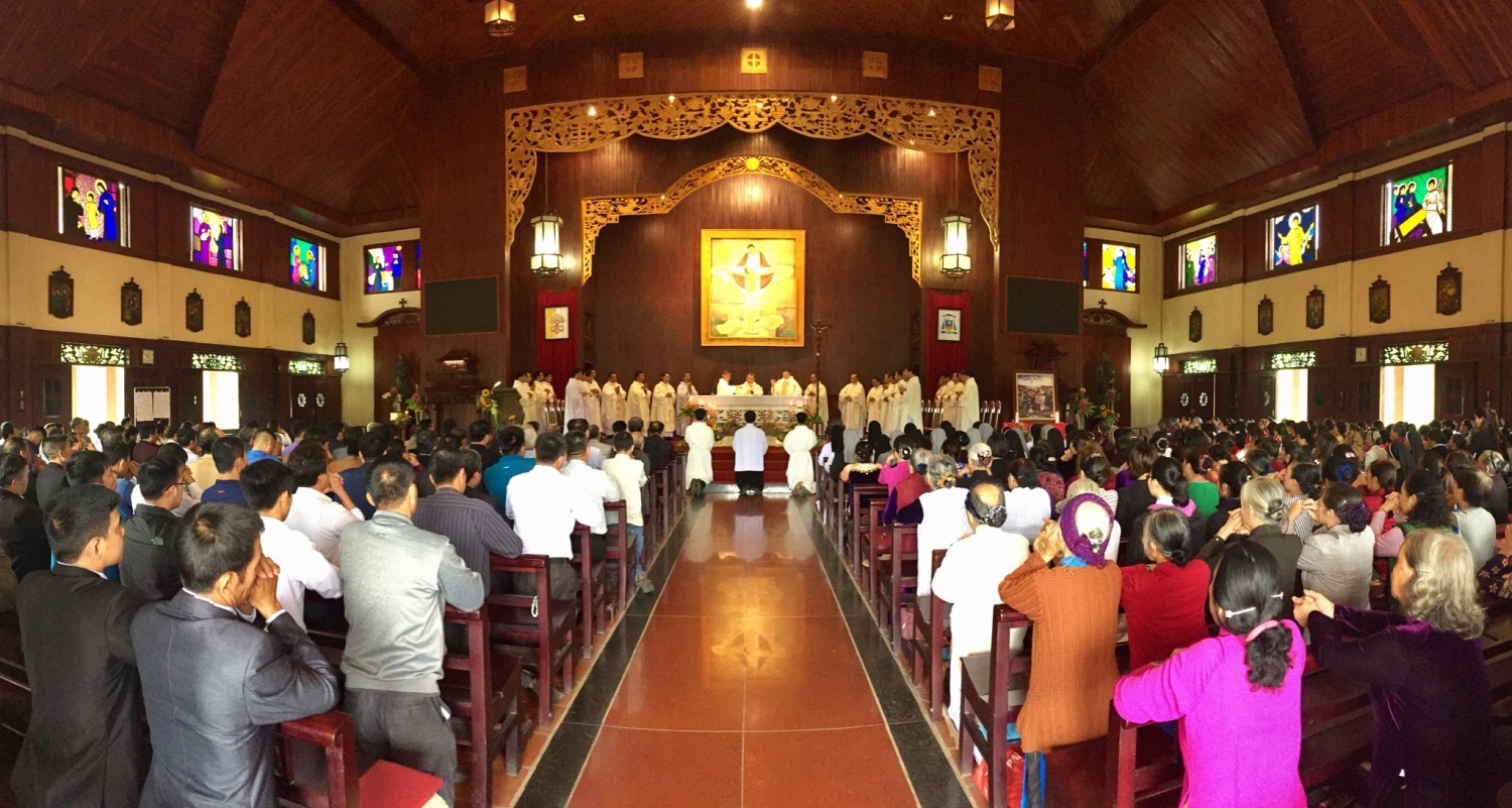 Thánh lễ cầu cho việc Loan báo Tin Mừng trong Khánh nhật Truyền Giáo.