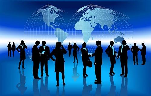 “Nối kết người ở xa” nhưng “chia xa người ở gần”