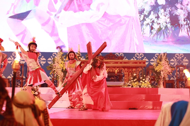 ĐHGT Giáo tỉnh Miền Bắc lần thứ XVI: Đêm diễn nguyện