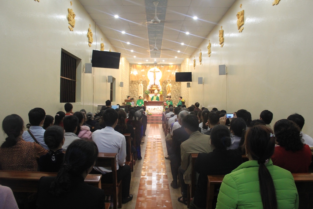 Đại hội Dân Chúa Giáo xứ Vũ Lễ