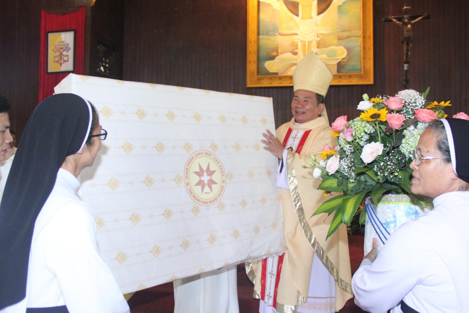 Sự liên hệ theo Giáo luật giữa Giám mục giáo phận và Dòng tu trong địa hạt