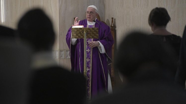 ĐTC: Con tim chai đá không còn tín trung, phỉ báng Thiên Chúa