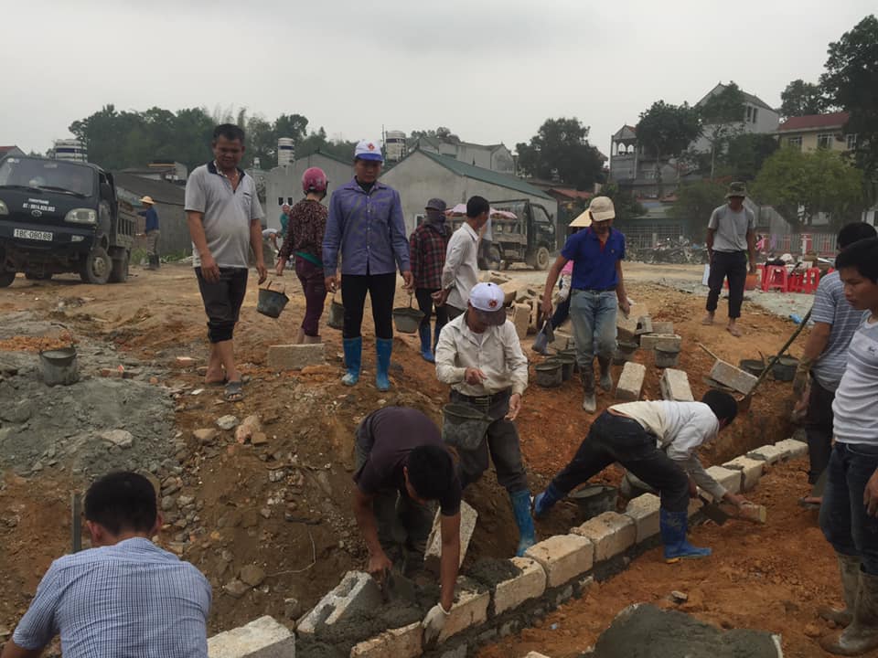 GIáo xứ Nà Cáp xây kè và đổ nền khu đất mới