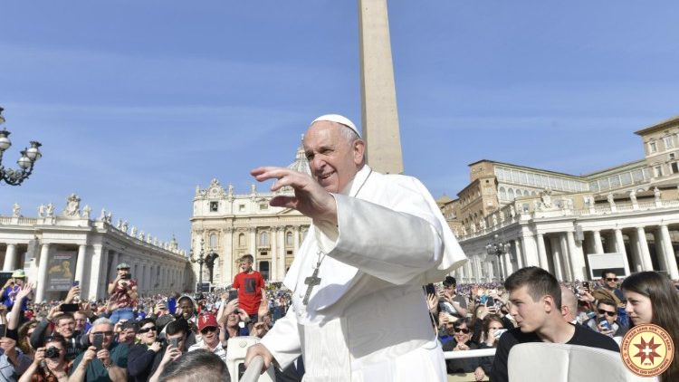 Đức Thánh Cha Phanxicô: Chúa Giêsu thay luật “ăn miếng trả miếng” bằng luật yêu thương tha thứ