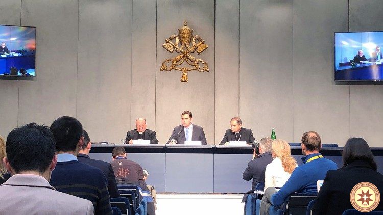 Nội dung tổng quát Tự sắc Vos estis lux mundi