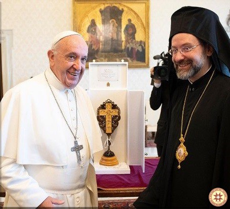 Hiệp nhất đích thực không phải là đồng nhất nhưng là một bản giao hưởng của nhiều giọng nói trong đức ái