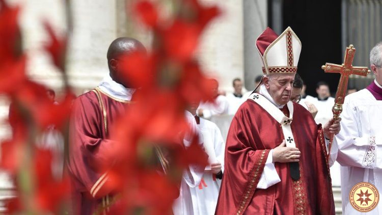 Đức Thánh Cha dâng lễ Chúa Thánh Thần hiện xuống