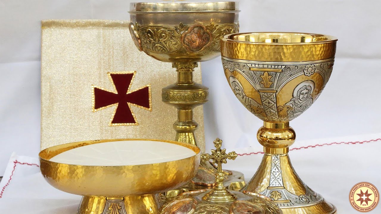 Rước Lễ Thiêng Liêng - Trích trong: "Nhật Ký Về Cuộc Khủng Hoảng" của Lm. Federico Lombardi, S.J.