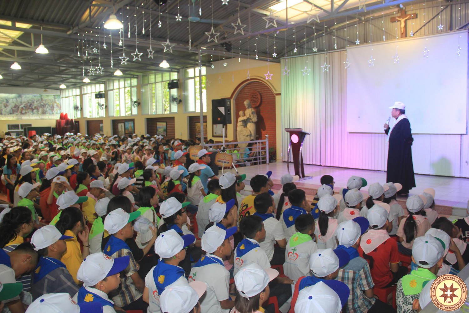 Nhật ký Hội trại Giáo lý 2019 (2): Lễ khai mạc Hội Trại