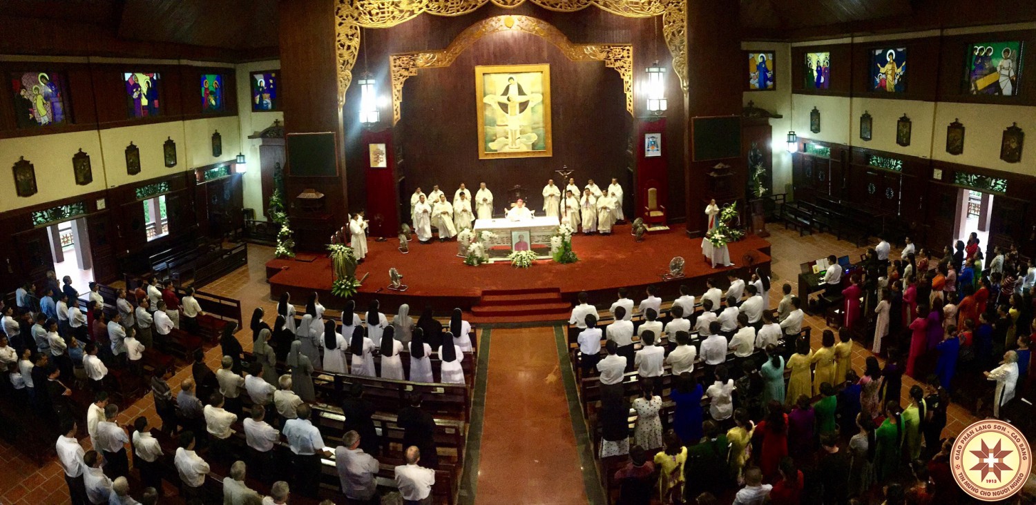 Thánh lễ đồng tế tại Nhà thờ Chính Toà Lạng Sơn sáng ngày 02/9/2019