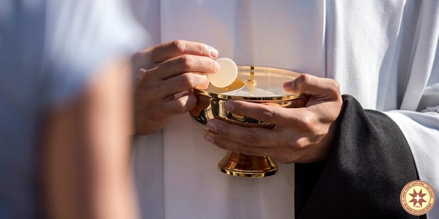 Xin ơn chữa lành tâm hồn trước khi Rước lễ