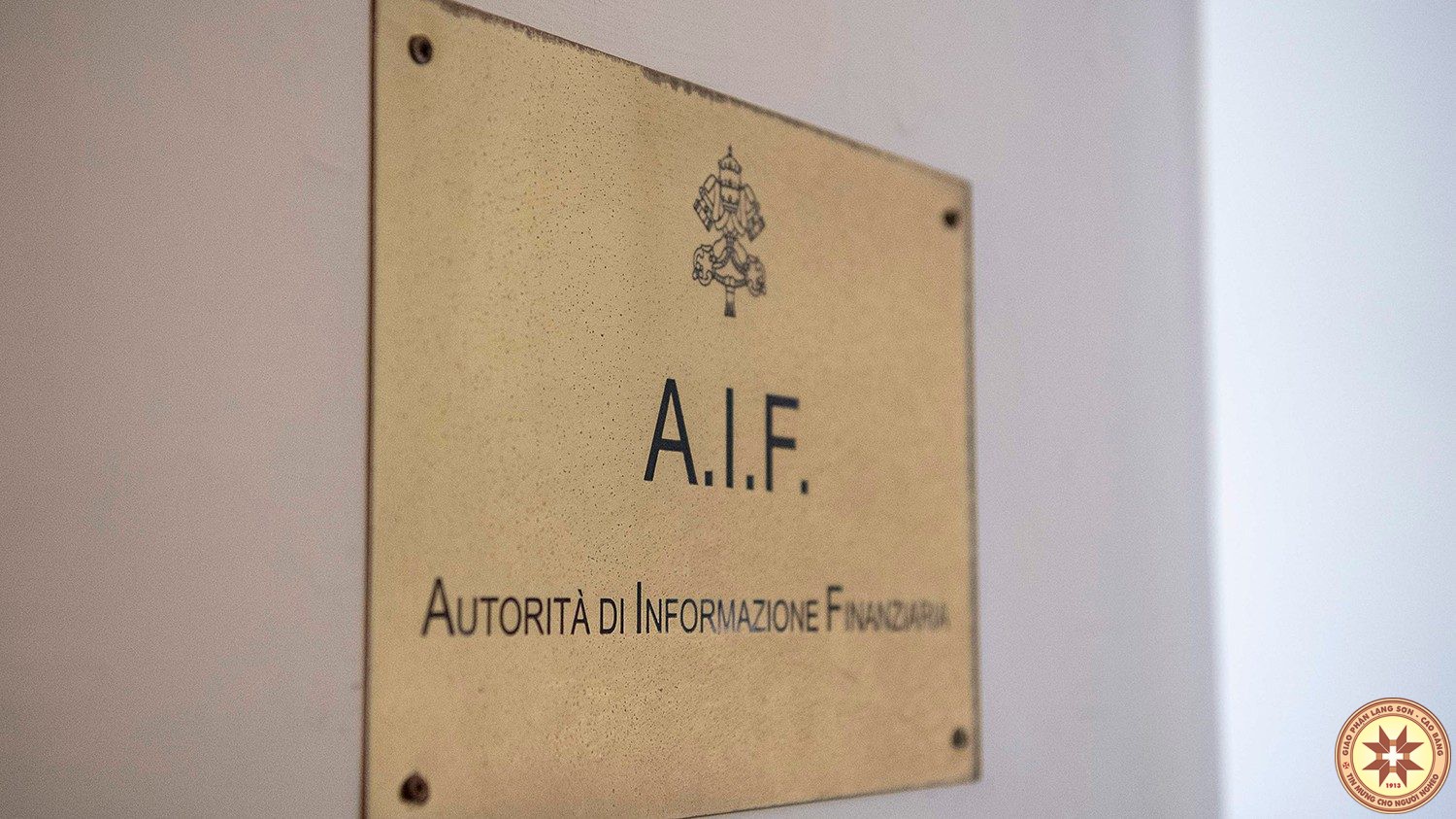 Bổ nhiệm Giám đốc và Phó Giám đốc Cơ quan Thông tin Tài chính Vatican