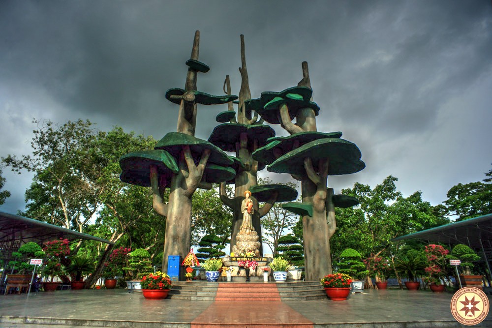 redsvn thanh dia la vang 07