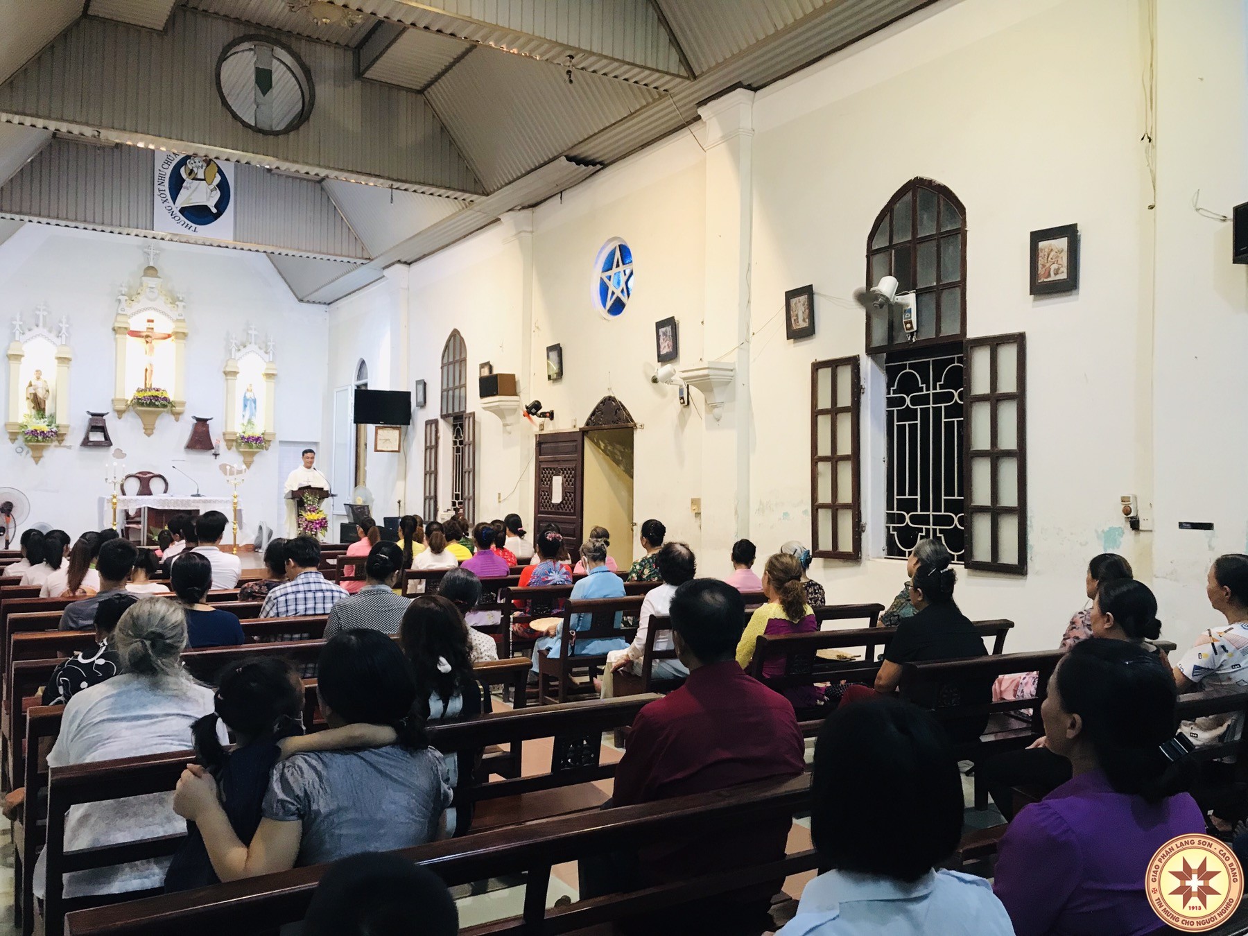Giáo xứ Ngạn Sơn mừng kính Thánh Mônica bổn mạng giới Hiền Mẫu