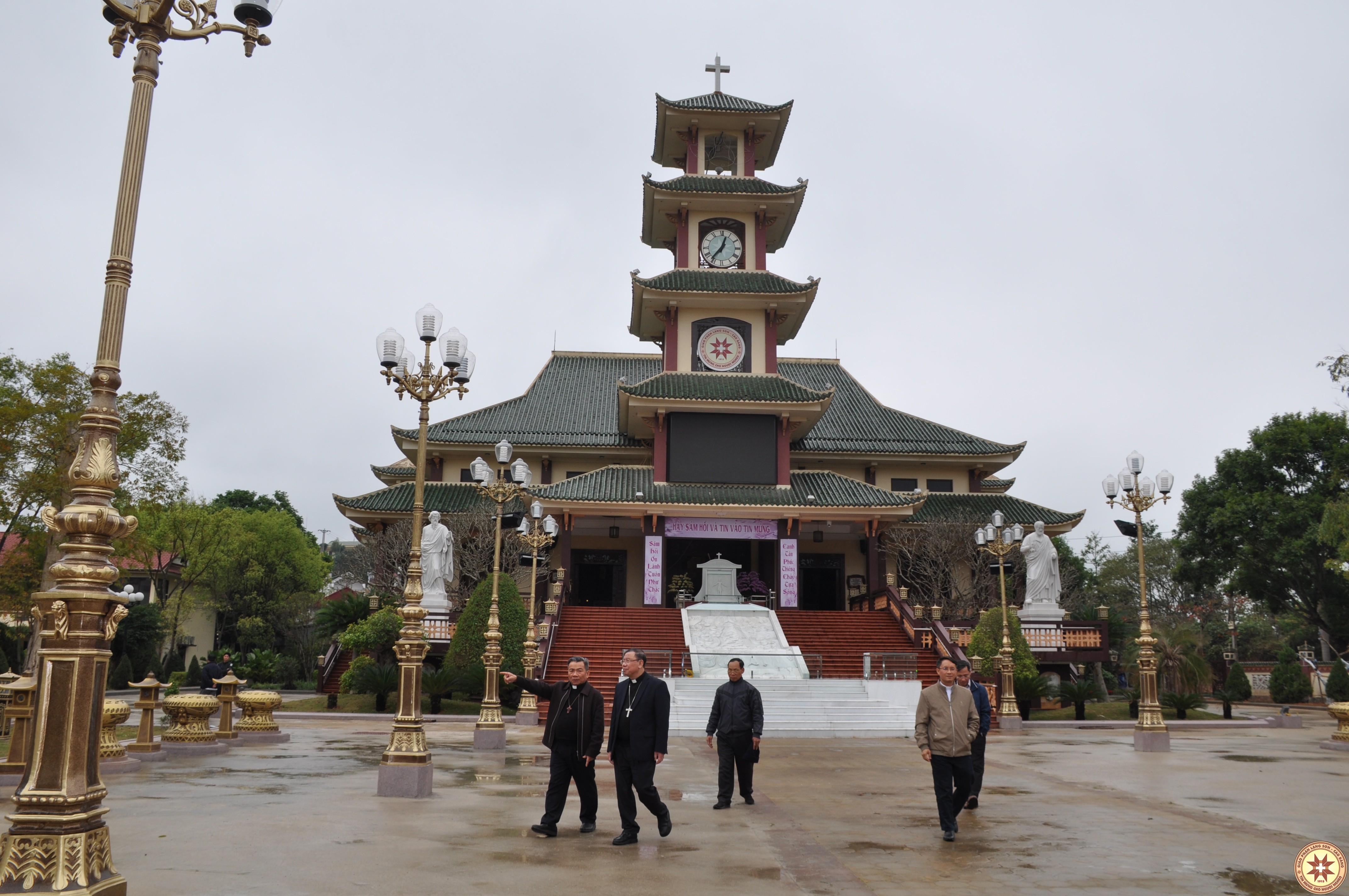 Đức Tổng Giám mục Giuse Vũ Văn Thiên thăm Giáo phận Lạng Sơn Cao Bằng